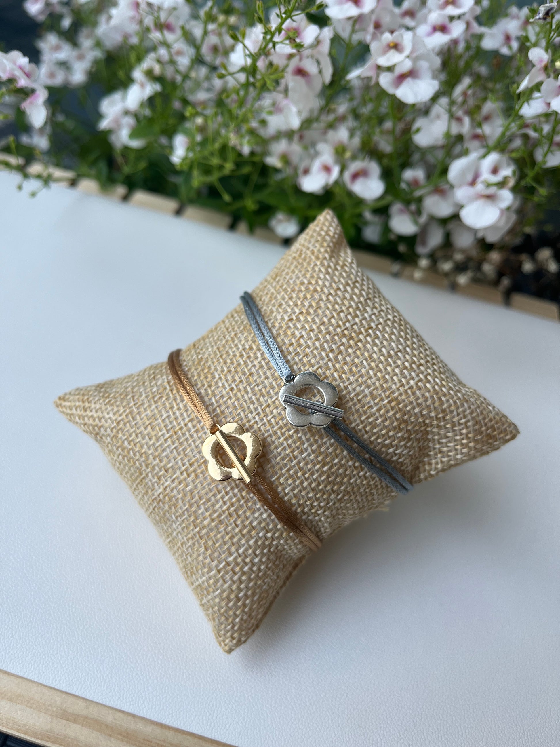Bracelet soie ajustable