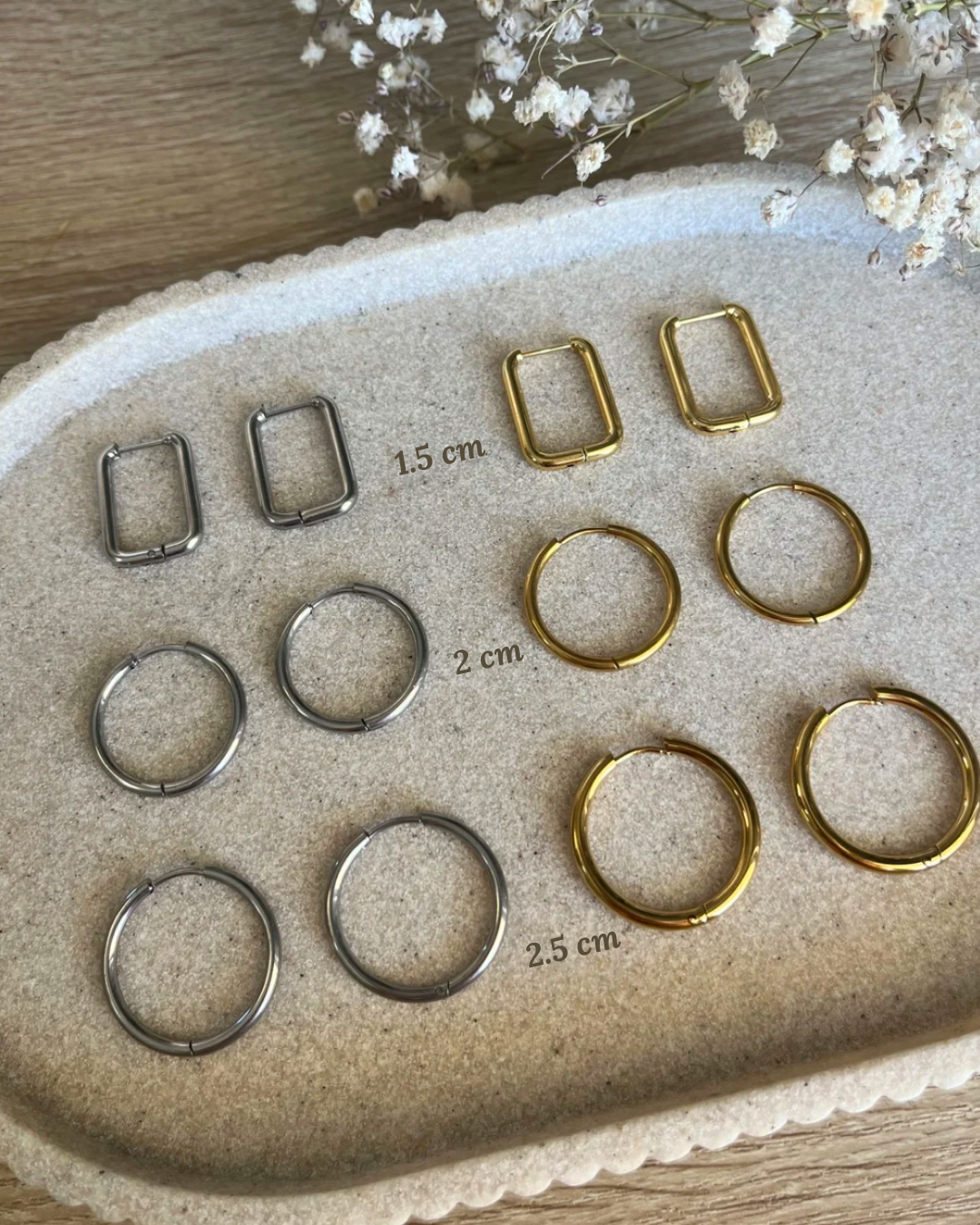 Boucles d'oreilles interchangeables  - Fleurs séchées Bordeaux et feuilles d’or