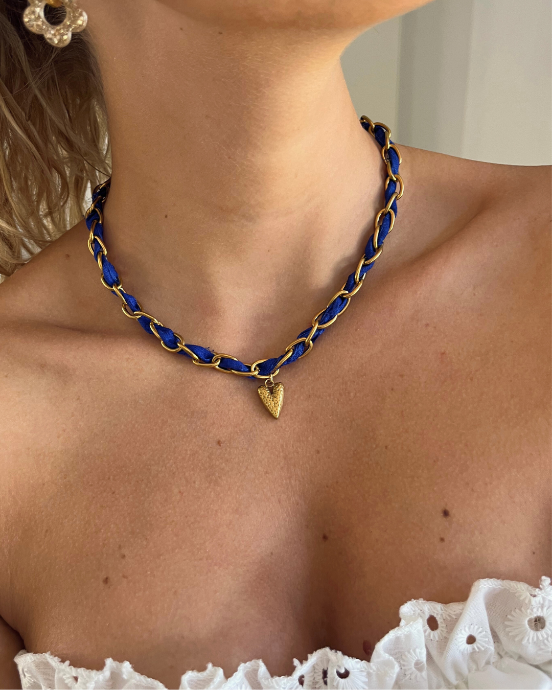 Collier Bleu Royal